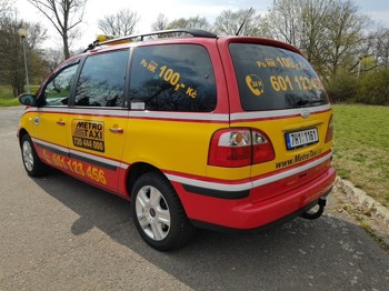 taxi vůz Hradec